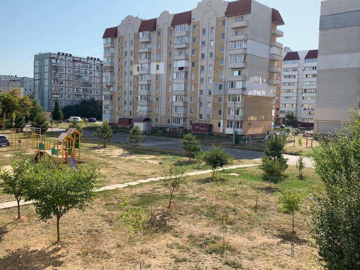 Семейные Апартаменты В Новом Районе У Софиевского Парка Umanʼ Dış mekan fotoğraf